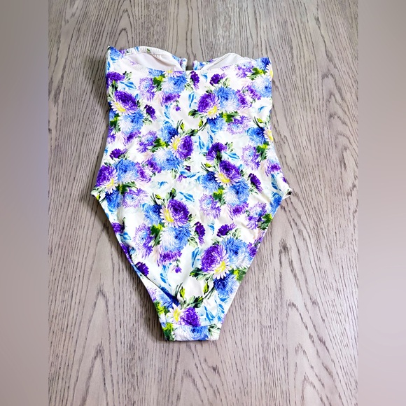 J. Crew U-Front Bandeau One Piece In Vintage Floral Hydrangea Size 6. NO STRAP - Picture 3 of 6